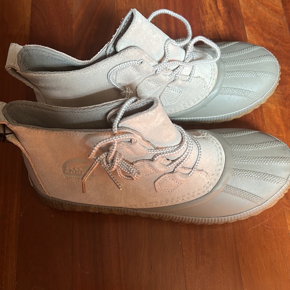 Women’s N About Rain/Snow Boot - Picture 2 of 3